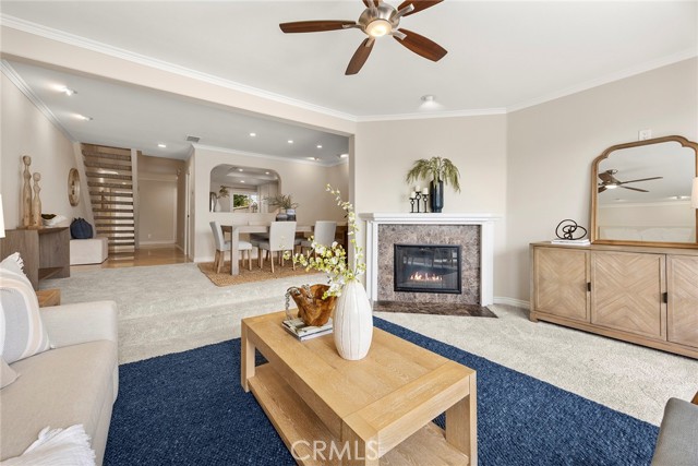 Detail Gallery Image 5 of 59 For 3742 Montego Dr, Huntington Beach,  CA 92649 - 3 Beds | 3 Baths