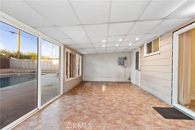 Detail Gallery Image 14 of 16 For 11377 Gaynor Ave, Granada Hills,  CA 91344 - 4 Beds | 2 Baths