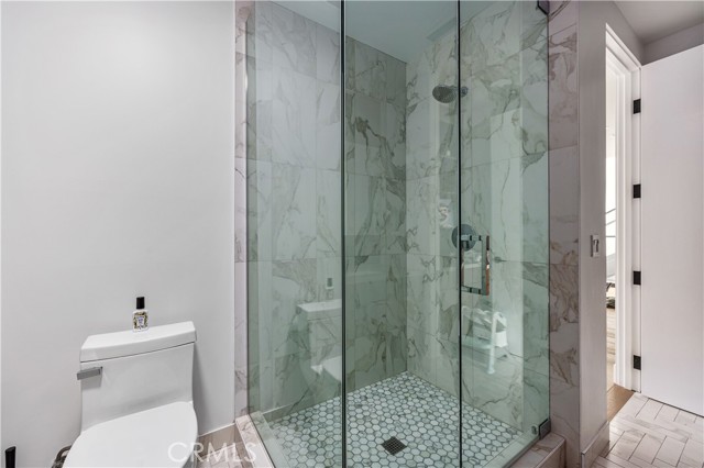 Detail Gallery Image 21 of 30 For 928 S Juanita Ave #C,  Redondo Beach,  CA 90277 - 4 Beds | 3/1 Baths