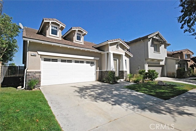 27849 Alta Vista Avenue, Valencia CA: https://media.crmls.org/medias/da8fb2d5-397a-4a88-8f0e-1707623e056c.jpg