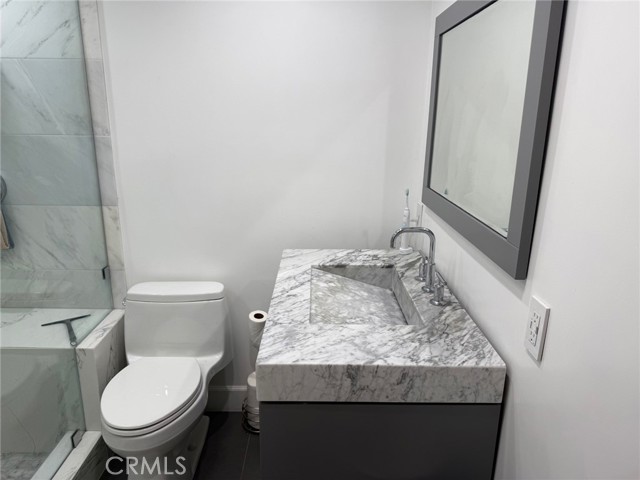 Detail Gallery Image 11 of 13 For 4691 Cathy, Cypress,  CA 90630 - 4 Beds | 2/1 Baths