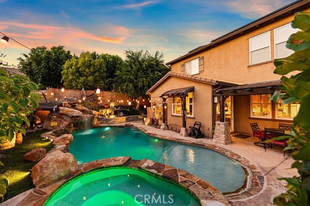 22517 Skipping Stone Drive, Saugus CA: https://media.crmls.org/medias/da90fd28-5cd2-4016-9535-5596278c647b.jpg