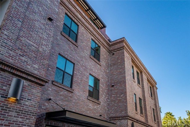 Detail Gallery Image 11 of 54 For 581 Higuera St #203,  San Luis Obispo,  CA 93401 - 1 Beds | 1 Baths