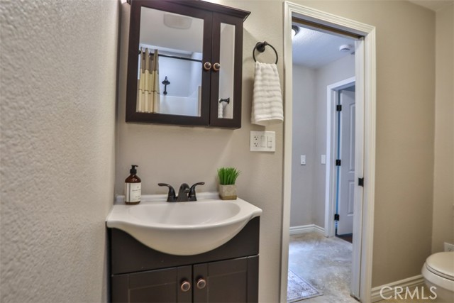 Detail Gallery Image 18 of 75 For 40493 Calle Katerine, Temecula,  CA 92591 - 4 Beds | 4/1 Baths