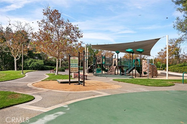 Image 56 of 58 For 65 Castletree