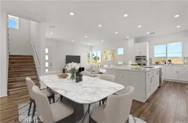 Front Image Thumbnail for CRSR25240292