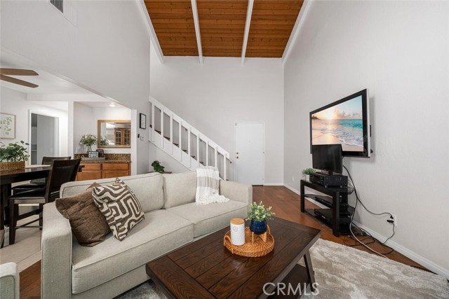 Image 8 of 71 For 4316 Lincoln Plaza Way