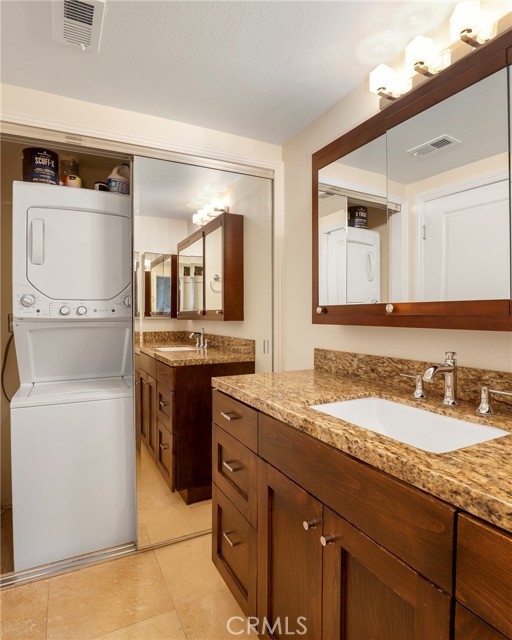 Detail Gallery Image 20 of 27 For 248 Oakleaf, Thousand Oaks,  CA 91360 - 1 Beds | 1 Baths