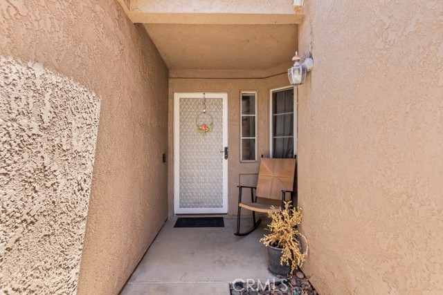 930 Countryside Street, Hemet CA: https://media.crmls.org/medias/da94f8b5-6da9-4756-9175-21bfce9b4427.jpg