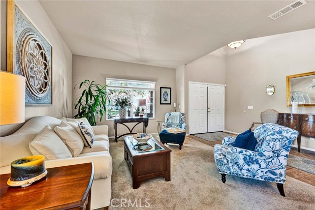 Detail Gallery Image 5 of 49 For 4100 Waterville Ct, Palmdale,  CA 93551 - 6 Beds | 3 Baths