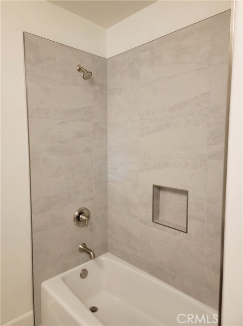 Detail Gallery Image 27 of 37 For 706 Manor Ln, Paso Robles,  CA 93446 - 6 Beds | 3 Baths