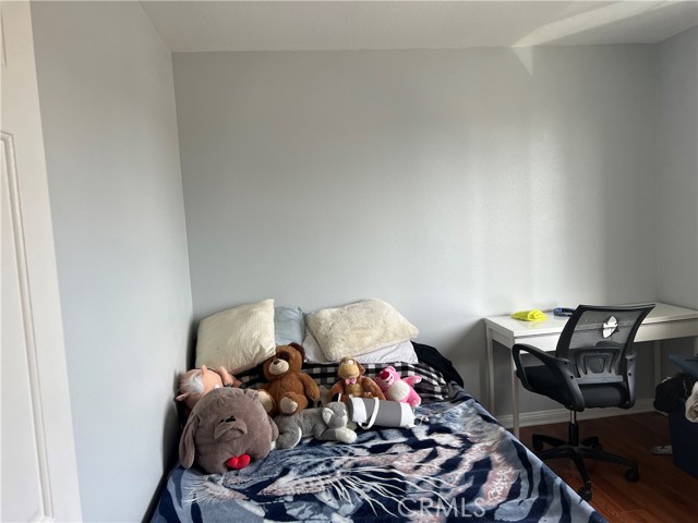 Detail Gallery Image 13 of 18 For 1127 Mcfarland, Wilmington,  CA 90744 - 4 Beds | 3 Baths