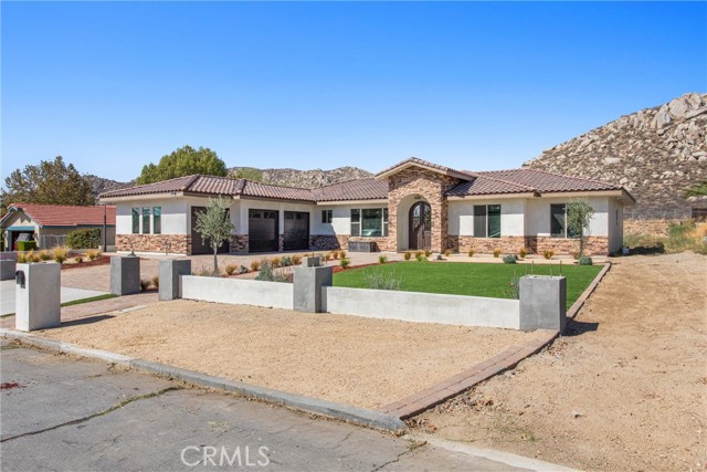 28200 WAR ADMIRAL ST, Moreno Valley CA: https://media.crmls.org/medias/da95e05d-9b2b-4a06-b520-bea349d64294.jpg