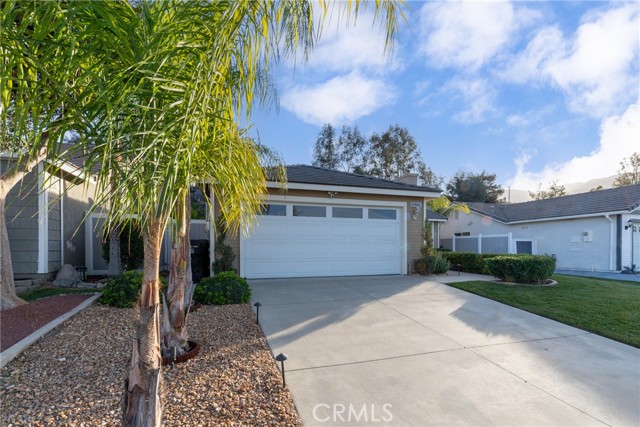 Detail Gallery Image 4 of 53 For 13311 Bandera Dr, Corona,  CA 92883 - 3 Beds | 2 Baths