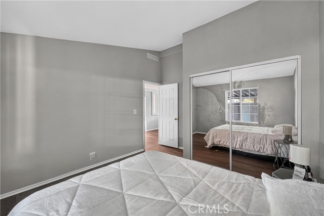 3530 Damien Avenue, 40 photo 34