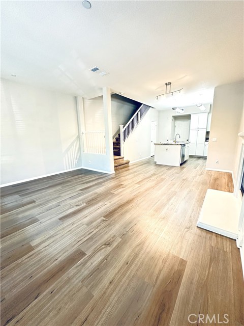 22 Platinum Circle, Ladera Ranch CA: https://media.crmls.org/medias/da96a3c5-eaae-4584-bc18-06f9970db599.jpg