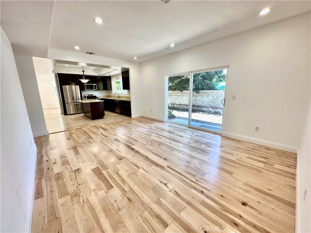 MLS #SR25254574 image #8