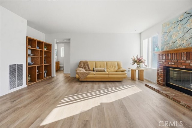 Detail Gallery Image 21 of 64 For 6721 Silver Oak, Riverside,  CA 92506 - 5 Beds | 3 Baths