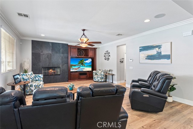 Detail Gallery Image 18 of 43 For 34747 Mediterra Cir, Winchester,  CA 92596 - 5 Beds | 3 Baths