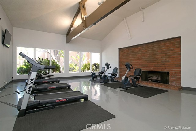 1001 W Macarthur Boulevard, Santa Ana CA: https://media.crmls.org/medias/da98f0a6-ec6c-48b3-98df-5af0295b964c.jpg
