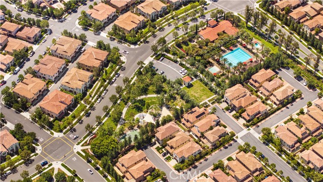 Detail Gallery Image 53 of 55 For 100 Henderson, Irvine,  CA 92620 - 4 Beds | 4/1 Baths