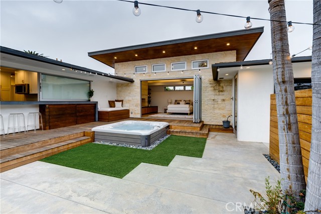 1806 Calle Leticia, San Clemente CA: https://media.crmls.org/medias/da998d8e-793e-4506-8069-88dcaf6f5114.jpg