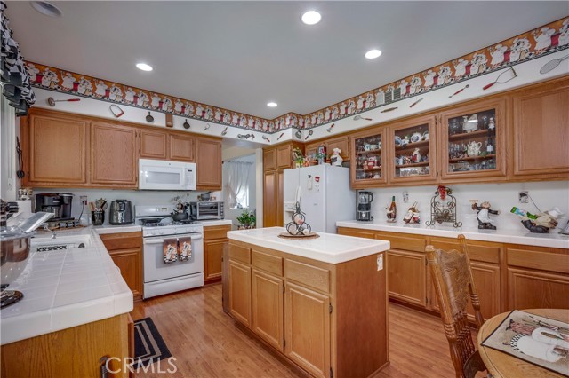 3828 Agave Court, Perris CA: https://media.crmls.org/medias/da99b596-8ef4-4ed2-ad8d-cbc0bafe6e5c.jpg