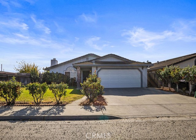 Detail Gallery Image 1 of 13 For 6903 Olive Ave, Winton,  CA 95388 - 3 Beds | 2 Baths