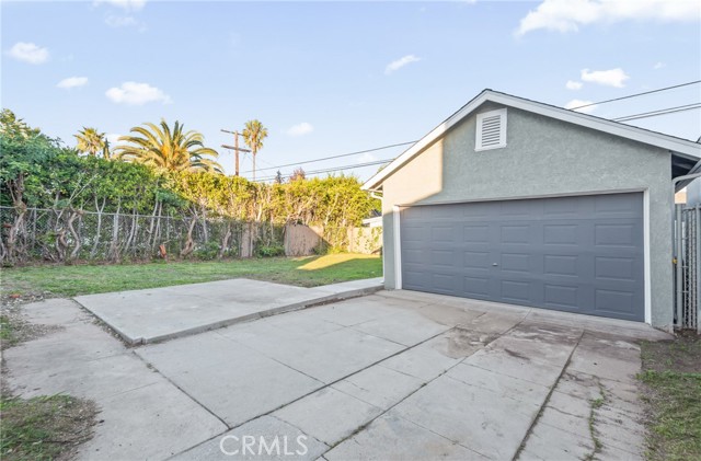 Detail Gallery Image 30 of 37 For 5414 Hillcrest, Los Angeles,  CA 90043 - 3 Beds | 2 Baths