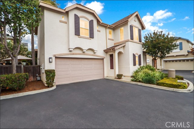 Detail Gallery Image 2 of 33 For 76 Rue Du Chateau, Aliso Viejo,  CA 92656 - 3 Beds | 2/1 Baths