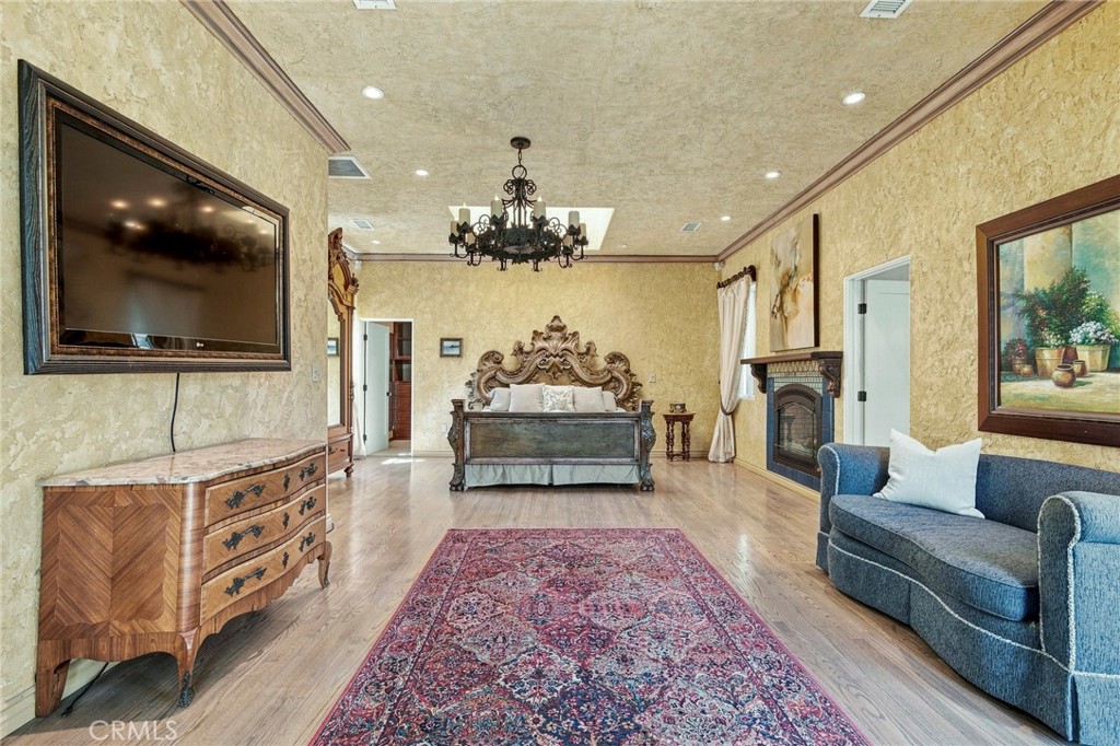 MLS #GD26193794 image #20