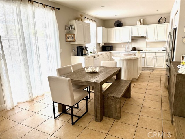Detail Gallery Image 3 of 26 For 45 Avondale, Irvine,  CA 92602 - 4 Beds | 3 Baths
