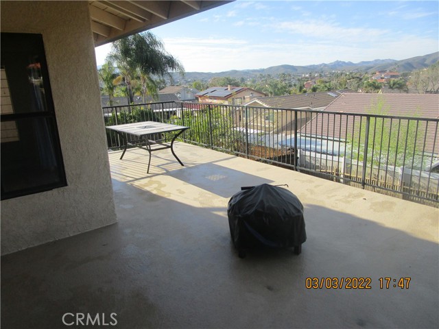 Detail Gallery Image 3 of 50 For 23050 Compass, Canyon Lake,  CA 92587 - 3 Beds | 2 Baths