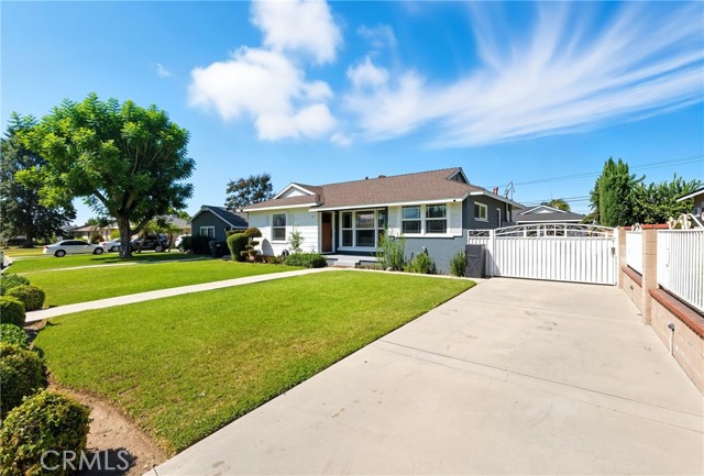 127 S Myrtlewood Street, West Covina CA: https://media.crmls.org/medias/da9d4264-5187-4d9e-82ce-8312e964c058.jpg