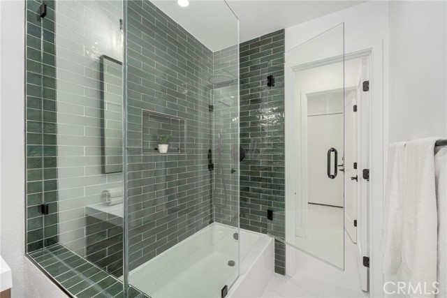 Detail Gallery Image 24 of 33 For 4401 E Fernwood, Orange,  CA 92869 - 4 Beds | 2 Baths