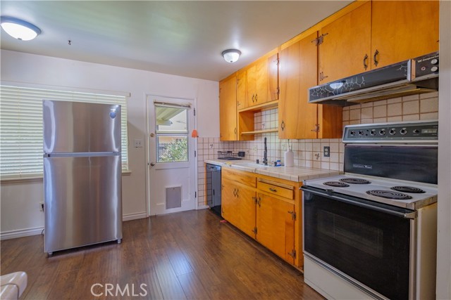 Detail Gallery Image 10 of 19 For 8841 California Ave, Riverside,  CA 92503 - 3 Beds | 2 Baths