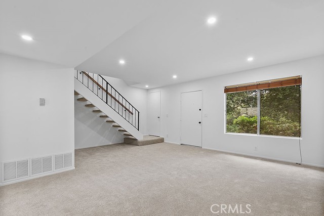 214 Green Heath Place photo 5