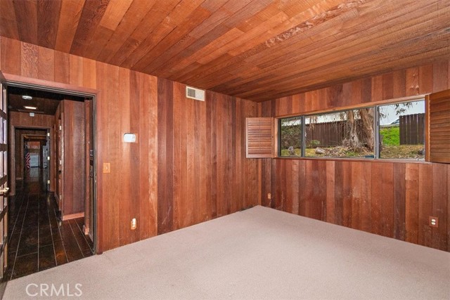 29240 Palos Verdes Drive East, Rancho Palos Verdes CA: https://media.crmls.org/medias/daa11386-e800-4146-a013-2e41355cbb07.jpg