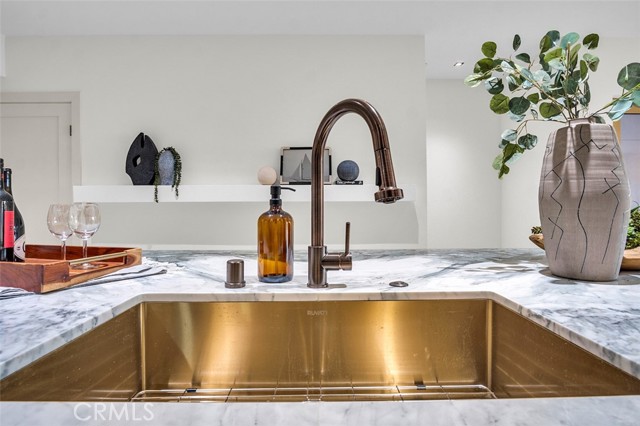 Detail Gallery Image 24 of 68 For 505 17th St, Huntington Beach,  CA 92648 - 3 Beds | 2/1 Baths
