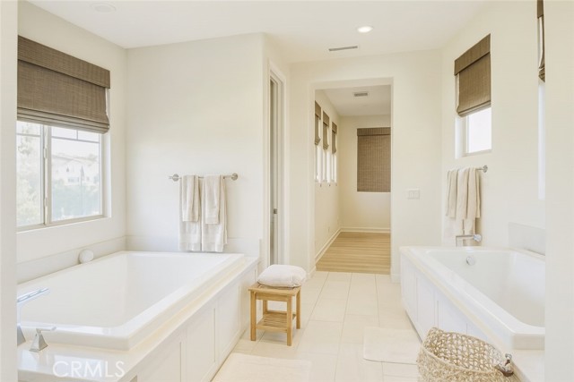 Detail Gallery Image 27 of 31 For 279 Barnes, Tustin,  CA 92782 - 4 Beds | 4/1 Baths