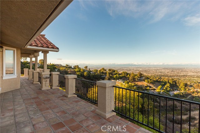 3837 Crest Road, Rancho Palos Verdes, California 90275, 4 Bedrooms Bedrooms, ,5 BathroomsBathrooms,Residential,Sold,Crest,SB17004946