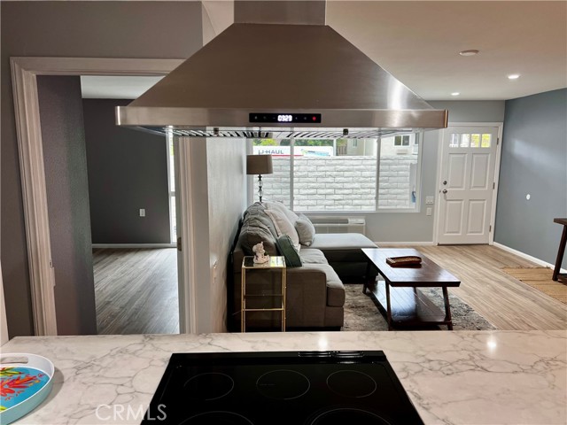 2328 Via Mariposa W, Laguna Woods CA: https://media.crmls.org/medias/daa361bb-c666-4aef-8714-cf82b82680ff.jpg