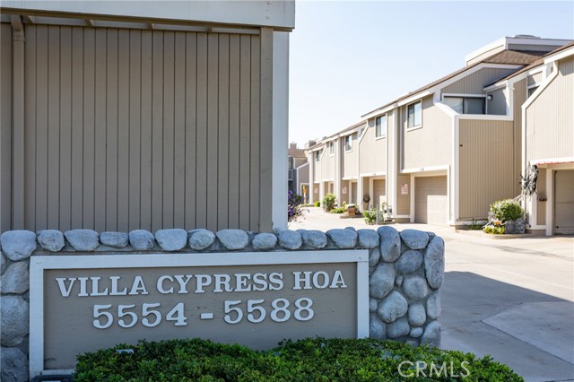 Detail Gallery Image 1 of 1 For 5562 Orange Ave, Cypress,  CA 90630 - 3 Beds | 2/1 Baths