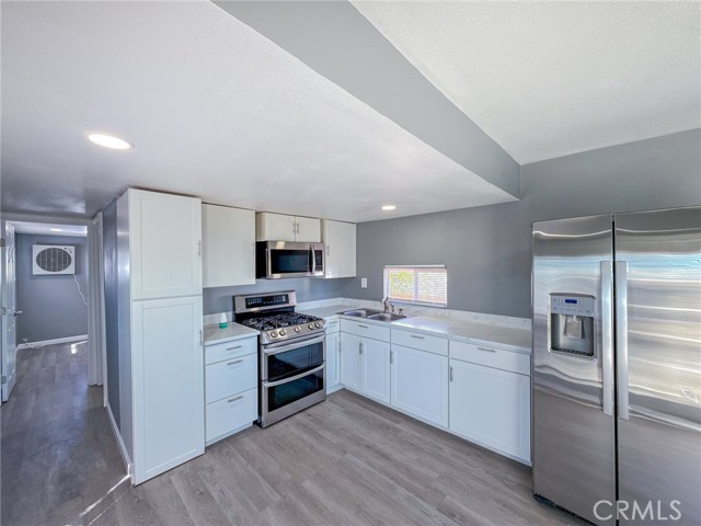 Detail Gallery Image 8 of 21 For 1258 W Rosamond Boulevard #14,  Rosamond,  CA 93560 - 1 Beds | 1 Baths