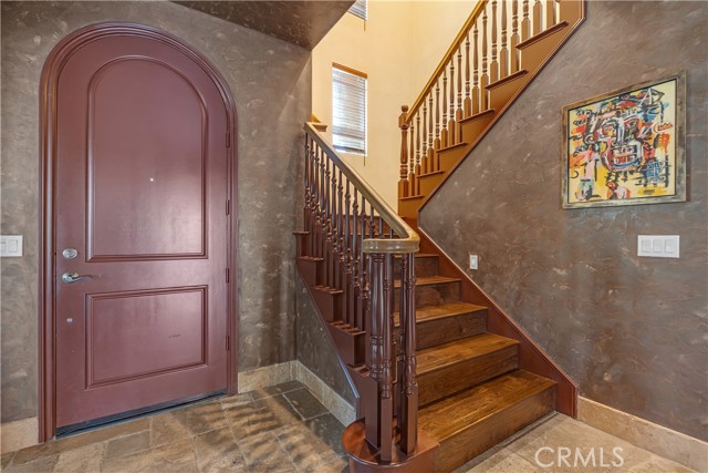 780 W Aster Place, Santa Ana CA: https://media.crmls.org/medias/daa94772-f88c-48a5-a79f-e310b05ec86a.jpg
