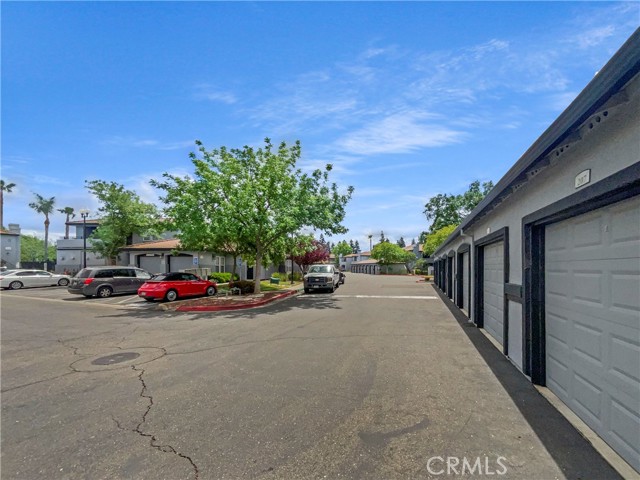 Detail Gallery Image 3 of 16 For 5201 Laguna Oaks, Elk Grove,  CA 95758 - 1 Beds | 1 Baths