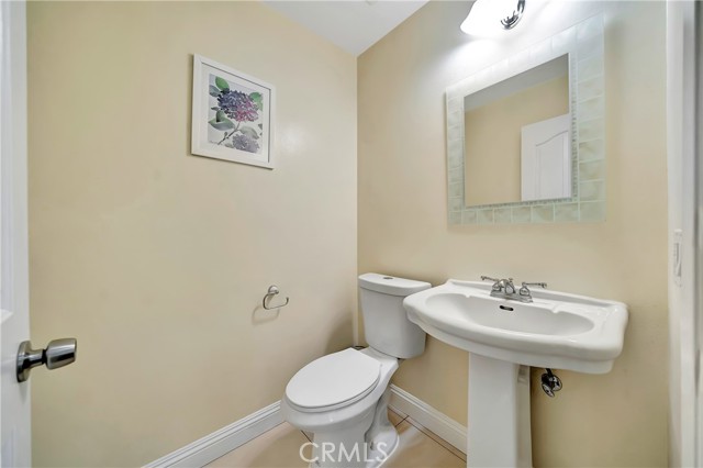 Detail Gallery Image 21 of 29 For 7317 Vassar Ave, Canoga Park,  CA 91303 - 3 Beds | 2/1 Baths