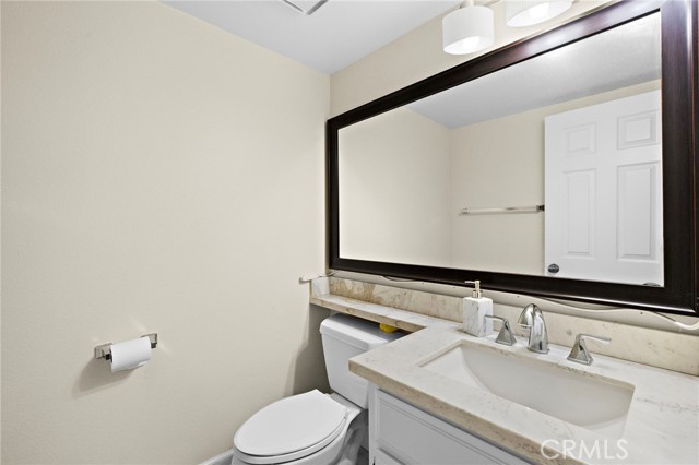 Detail Gallery Image 16 of 39 For 6 Fieldflower, Irvine,  CA 92614 - 3 Beds | 2/1 Baths