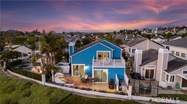 12 Haverhill Road, Laguna Niguel CA: https://media.crmls.org/medias/daac0030-680d-42aa-905b-6b40fa1a5884.jpg