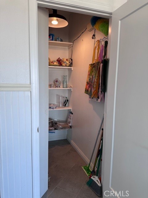 Detail Gallery Image 16 of 60 For 20948 Onaknoll Dr, Lake Mathews,  CA 92570 - 4 Beds | 3/1 Baths